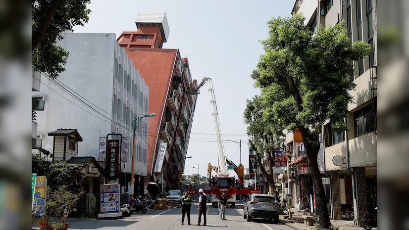 powerful-earthquake-hits-taiwan